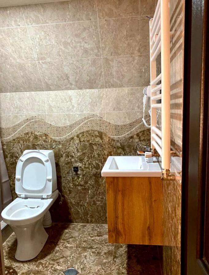 Qusha Cottage Kazbegi Eksteriør billede
